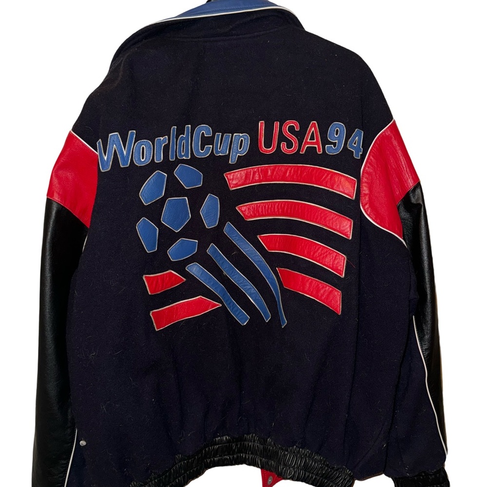 Vintage World Cup 1994 USA Vintage Jacket Soccer
Button Up Red Blue 94
